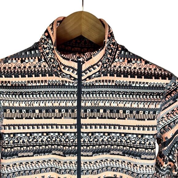 Nike Pro Dri-Fit Half Zip Pull Over Brand New Size Small Great Pattern - Picture 2 of 9